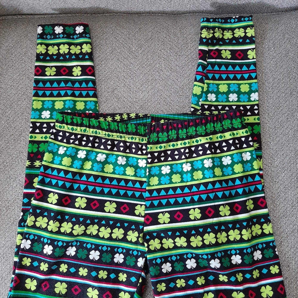 Junior's Shamrock Green Supersoft Leggings, Small